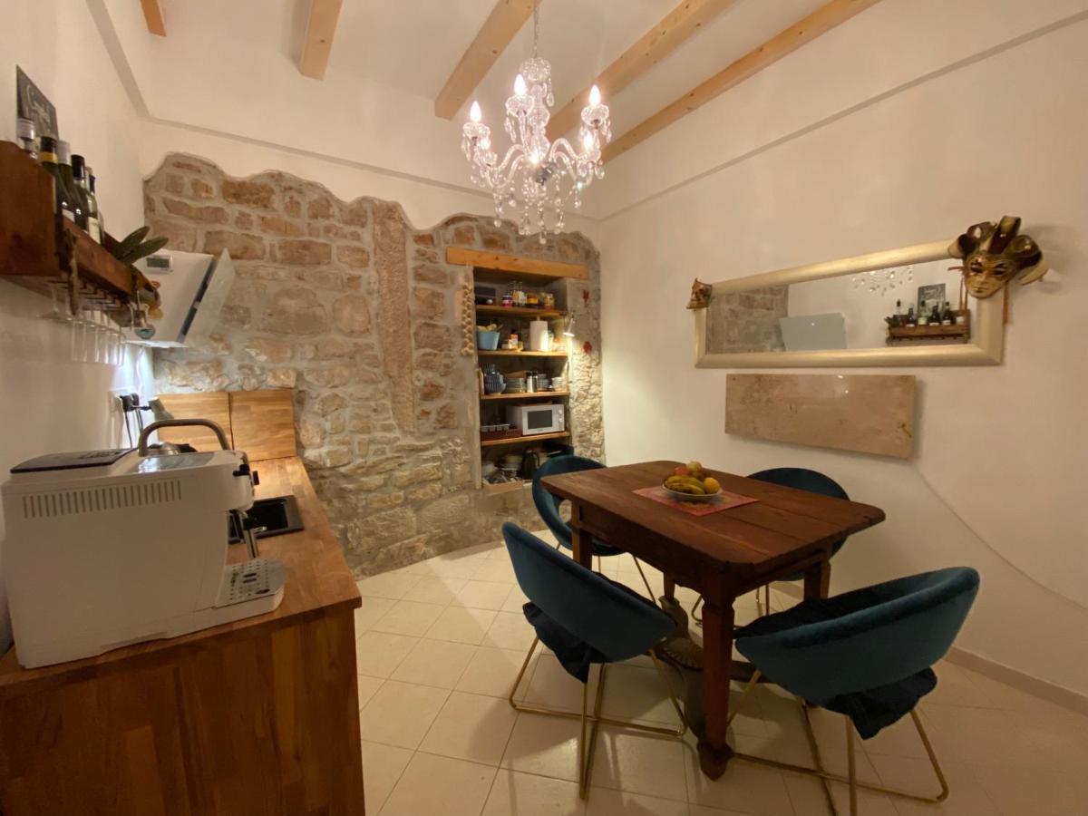 Guesthouse Riba Врсар Екстер'єр фото